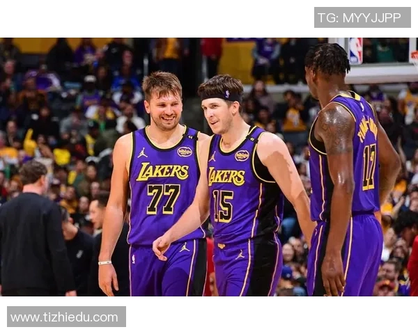 2018年3月4日湖人与马刺激战回顾：精彩瞬间与精彩表现的对决