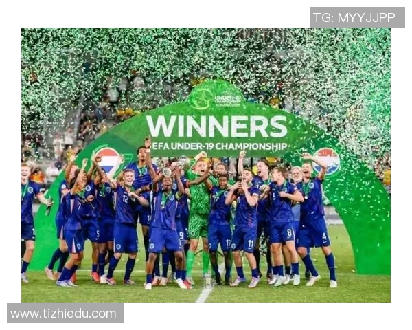 U19荷兰队与保加利亚队激战正酣谁能在青少年足球赛中胜出