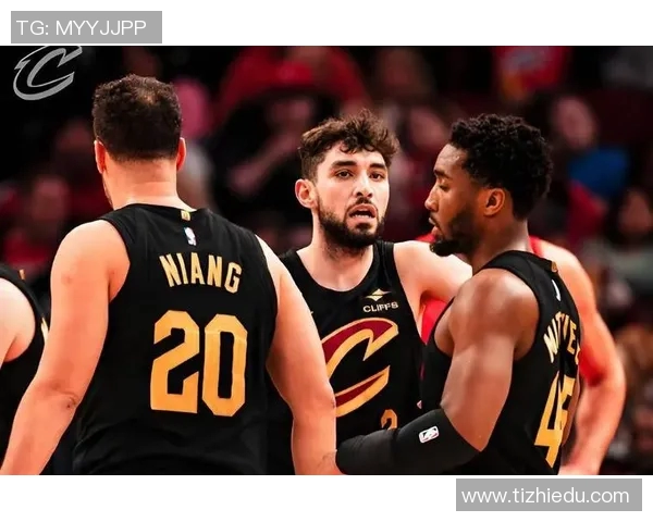 NBA火箭对阵骑士精彩赛事视频直播全程回顾与分析 NBA火箭对阵骑士精彩赛事视频直播全程回顾与分析