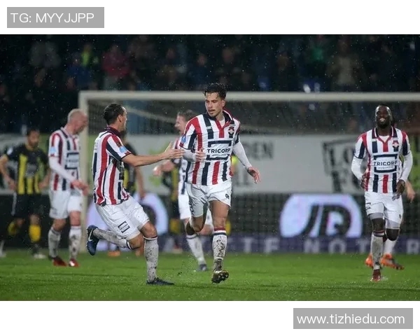 登博思与赫拉的巅峰对决谁将成为胜利者的传奇篇章