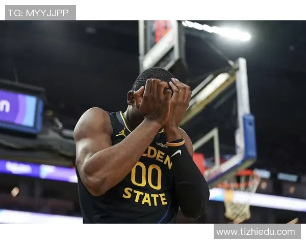 勇士球星库里赛后送上祝福：雷霆是一支强大的对手