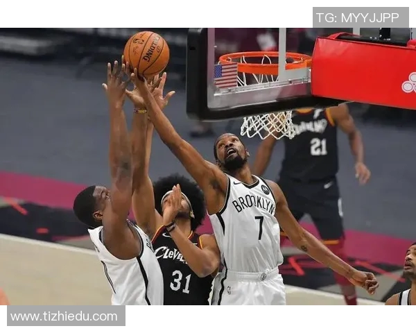 篮网队胜骑士队，东部赛场实力占优