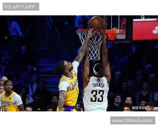 詹姆斯为湖人队带来胜利，获得本赛季最有价值球员称号